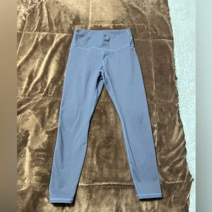 Woman’s size medium Fabletics leggings.
